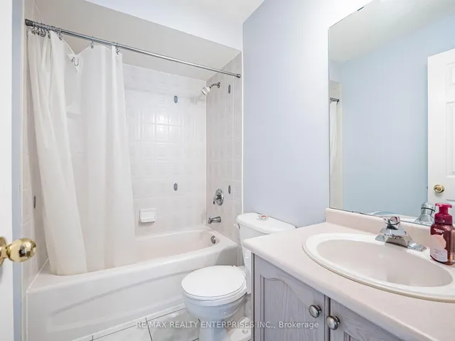 Additional image 36 of 256 Sherwood Rd