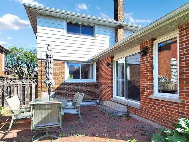 Additional image 41 of 41 Redcastle Cres