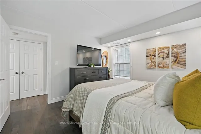 Additional image 22 of 1421 Walker's Line Unit 211