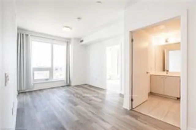 Additional image 13 of 15 Wellington St Unit 1102