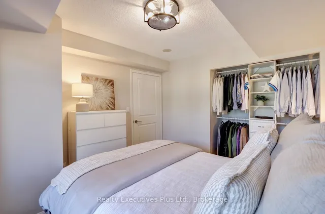 Additional image 20 of 35 Bastion St Unit 619