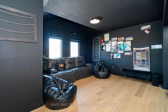 Additional image 31 of 233 Valleyway Dr