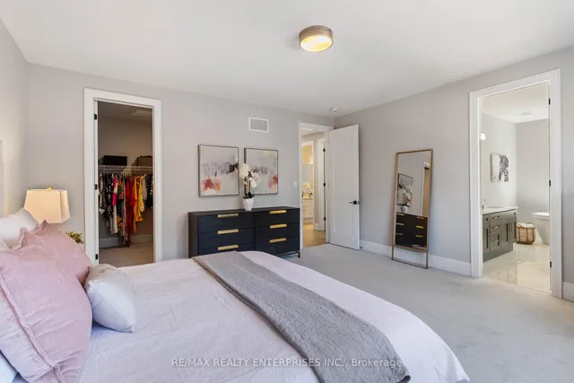 Additional image 28 of 1437 Lakeport Cres