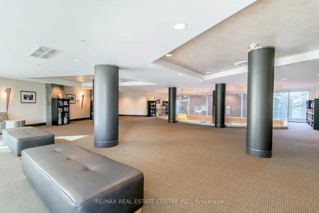 Additional image 35 of 5 Marine Parade Dr Unit 911