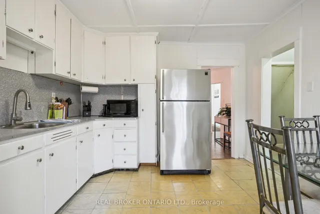 Additional image 12 of 105 Wiley Ave