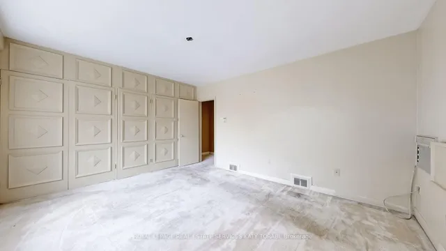 Additional image 21 of 62 Munro Blvd Unit ON