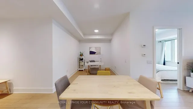 Additional image 28 of 1888 Queen St Unit 307