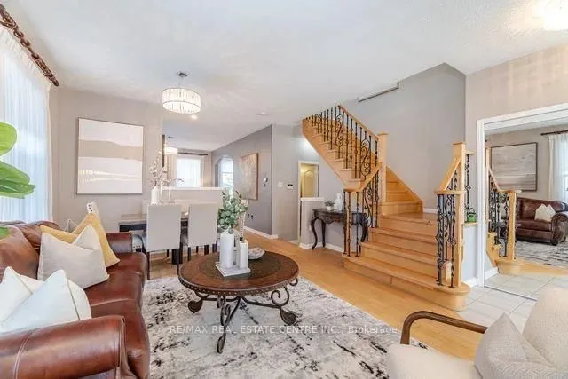 Additional image 5 of 643 Hamilton Cres