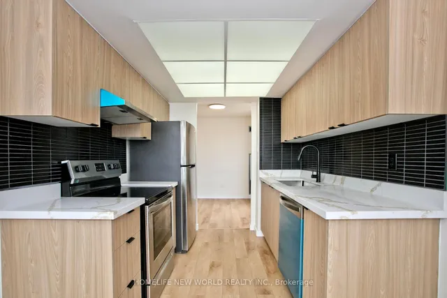 Additional image 13 of 330 Alton Towers Circ Unit 1609