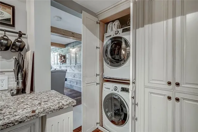 Additional image 15 of 50 MAIN St Unit 301