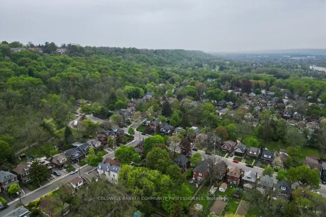 Additional image 48 of 517 Dundurn St