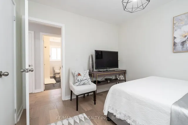 Additional image 28 of 12 Ashfield Dr