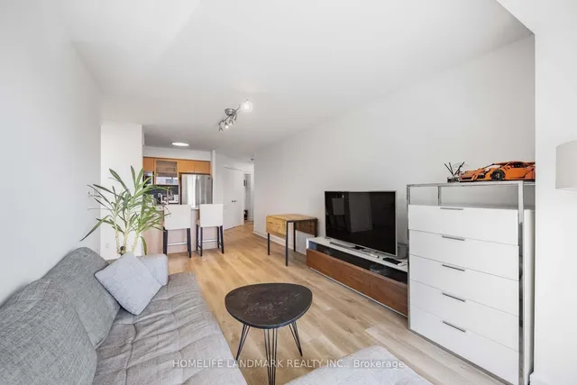 Additional image 9 of 16 Harrison Garden Blvd Unit Lph04