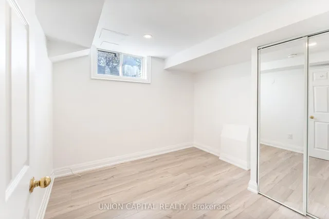 Additional image 40 of 14 Rodwell Crt