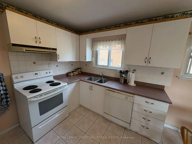 Additional image 8 of 35 Elmvale Cres