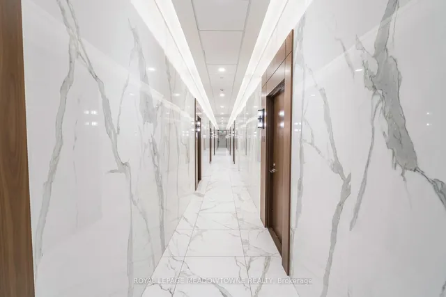 Additional image 34 of 1050 Main St Unit 617