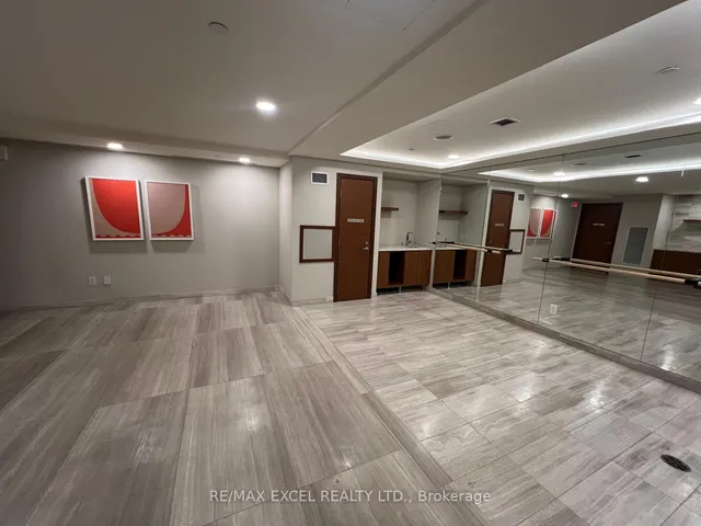 Additional image 32 of 29 Queens Quay Unit 528