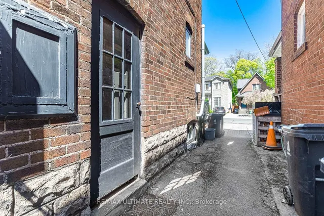 Additional image 30 of 28 Banff Rd