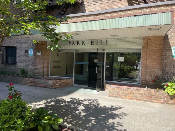 4245 Kissena Blvd, Flushing, NY