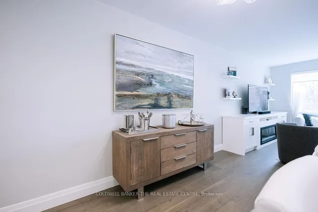 Additional image 10 of 1001 Bay St Unit 303