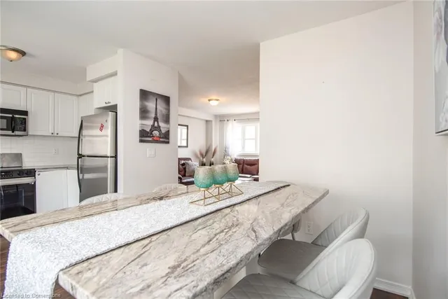 Additional image 15 of 701 Homer Watson Blvd Unit 17