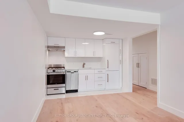 Additional image 39 of 33 Lanark Ave