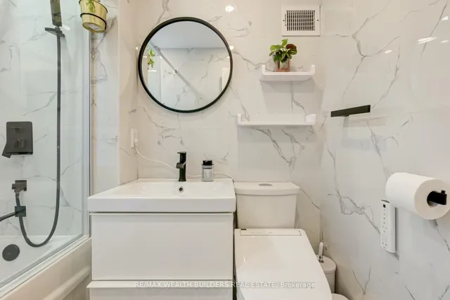 Additional image 28 of 23 Van Stassen Blvd