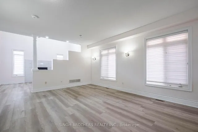 Additional image 42 of 78 Mainard Cres