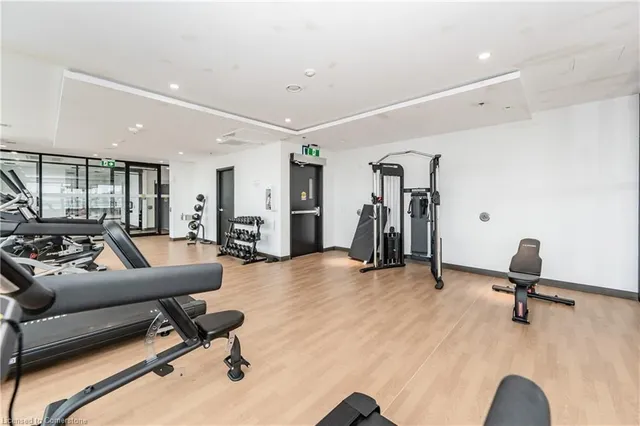 Additional image 29 of 60 Charles Street West Unit 1104