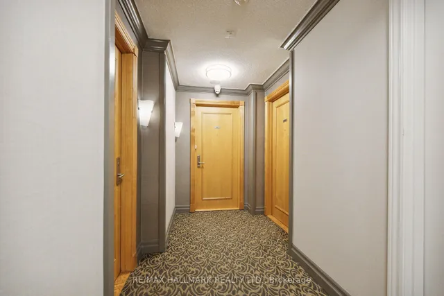 Additional image 5 of 80 Harrison Garden Blvd Unit 1821