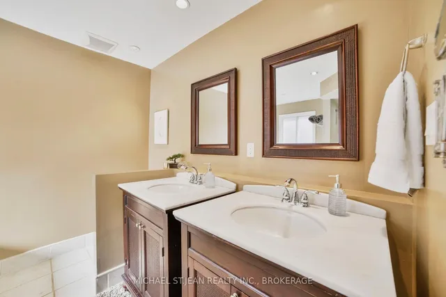 Additional image 23 of 130 Huntingwood Ave