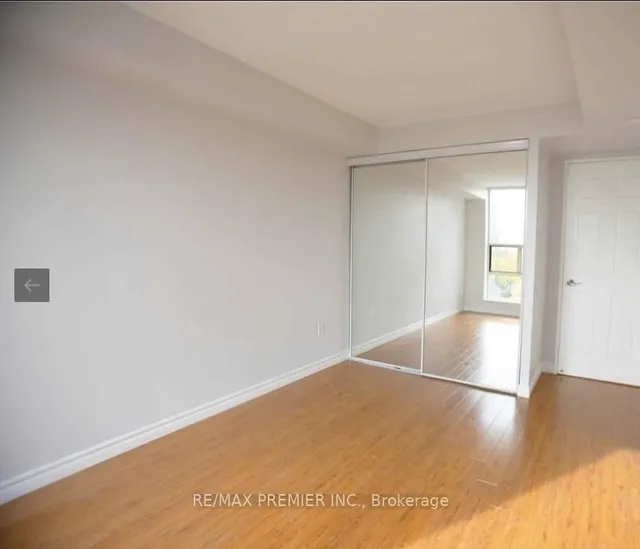 Additional image 4 of 725 King St Unit 604