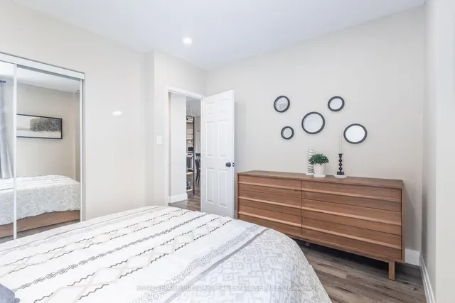 Additional image 24 of 36 James St Unit 509