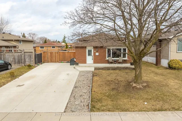 Additional image 41 of 47 Locheed Dr