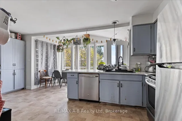 Additional image 12 of 73 Southwood Dr