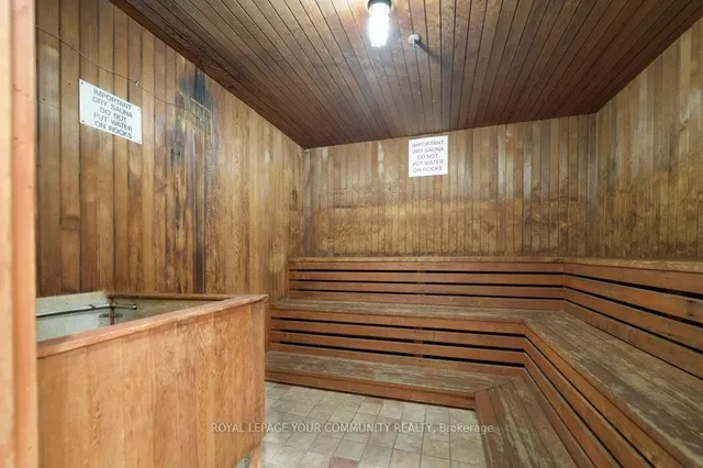 Additional image 27 of 633 Bay St Unit 2512