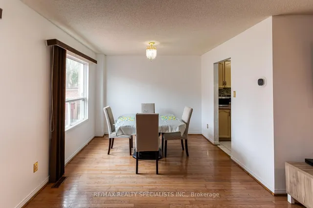 Additional image 11 of 128 TOBA Cres