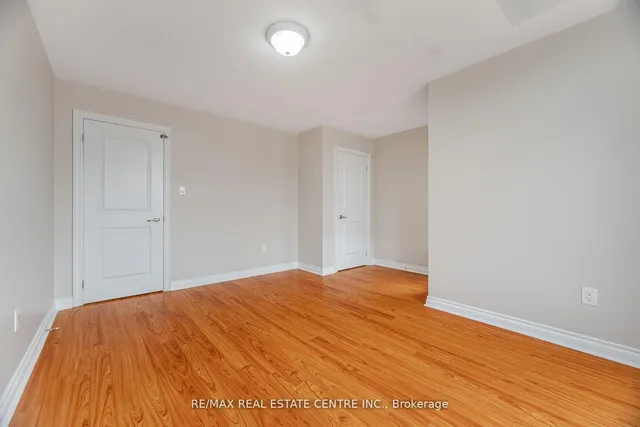 Additional image 31 of 38 Junetown Circ