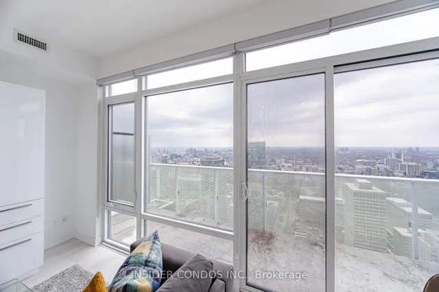 Additional image 17 of 501 Yonge St Unit 5202