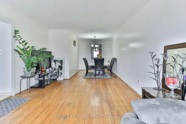 Additional image 8 of 14 Midden Cres