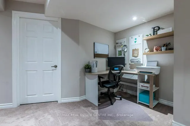 Additional image 30 of 328 Baverstock Cres