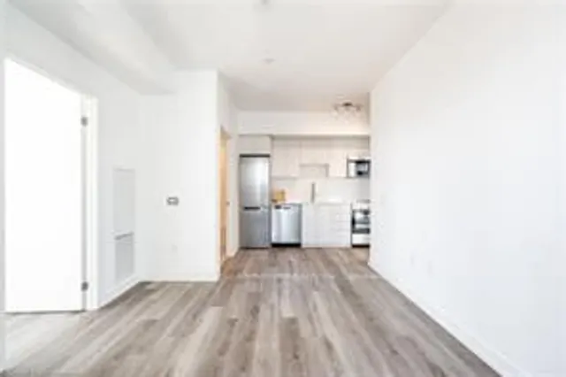 Additional image 18 of 15 Wellington St Unit 1102