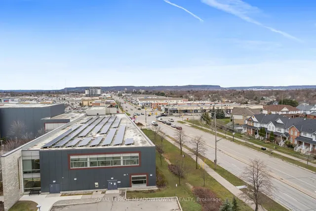 Additional image 44 of 1050 Main St Unit 617