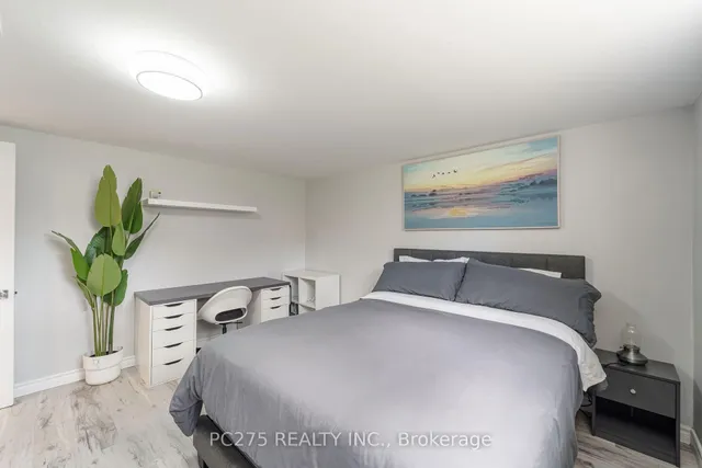 Additional image 44 of 67 Acton Ave