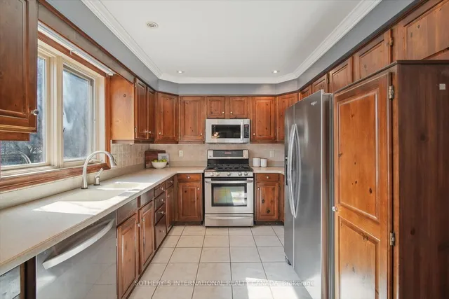 Additional image 9 of 1970 Fieldgate Dr