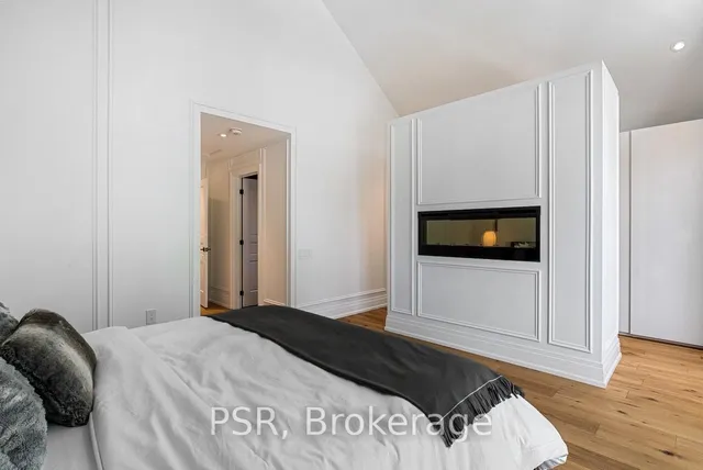 Additional image 21 of 25 Putney Rd