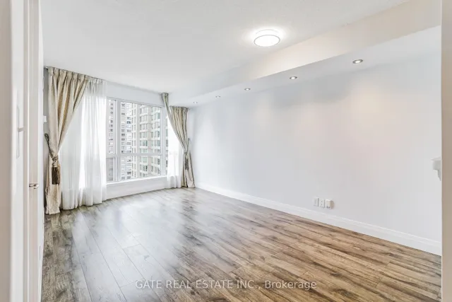 Additional image 5 of 8 Lee Centre Dr Unit 1111