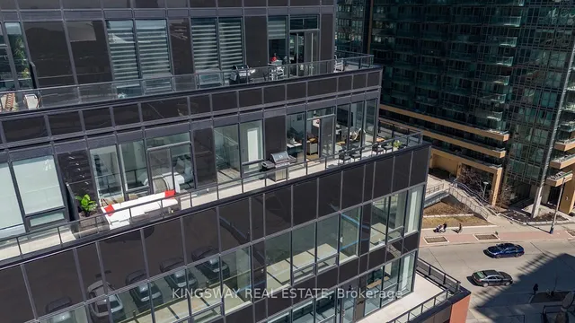 Additional image 27 of 135 East Liberty St Unit 715