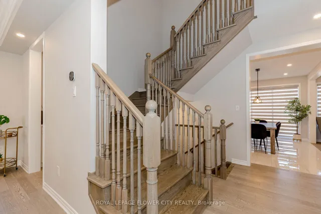 Additional image 11 of 1371 Lobelia Cres