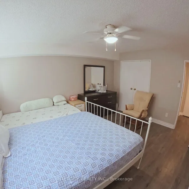 Additional image 7 of 3695 Kaneff Cres Unit 509
